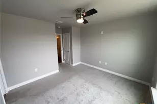 907 Holliday Dr, Killeen, TX 76542 - Photo 32
