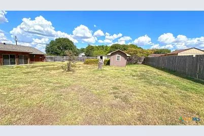 517 S Roy Reynolds Drive, Harker Heights, TX 76548 - Photo 34