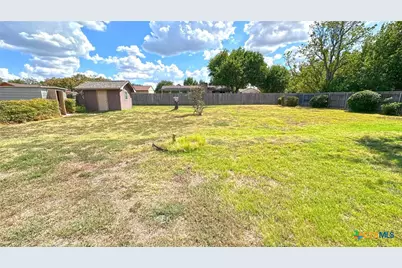 517 S Roy Reynolds Drive, Harker Heights, TX 76548 - Photo 36