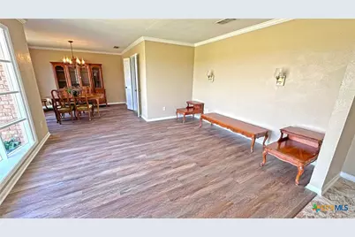 517 S Roy Reynolds Drive, Harker Heights, TX 76548 - Photo 8