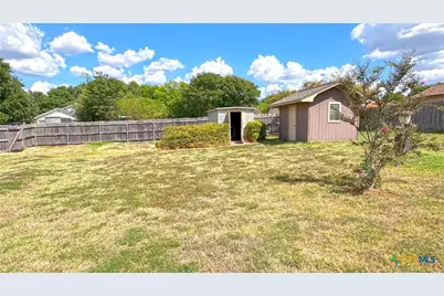 517 S Roy Reynolds Drive, Harker Heights, TX 76548 - Photo 38