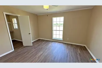 517 S Roy Reynolds Drive, Harker Heights, TX 76548 - Photo 24
