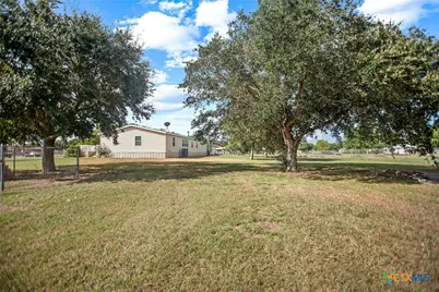 250 E 3rd Street, Bloomington, TX 77951 - Photo 8