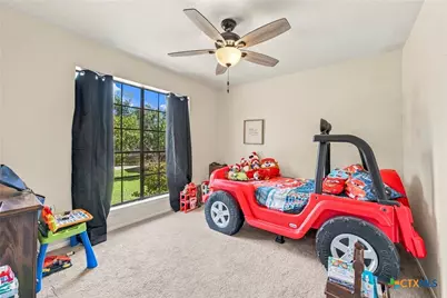 310 Park Village Lane, Seguin, TX 78155 - Photo 10