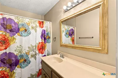 208 Versailles Street, Victoria, TX 77904 - Photo 20