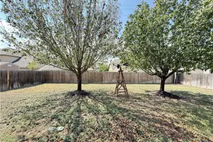 810 Red Fern Dr, Harker Heights, TX 76548 - Photo 32