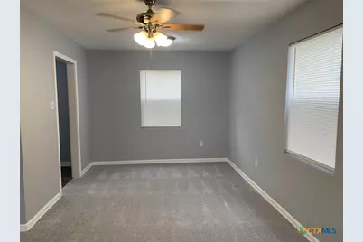 1914 S 9th Street, Temple, TX 76504 - Photo 8