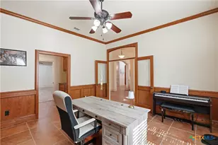 385 Green Park Dr, Belton, TX 76513 - Photo 12
