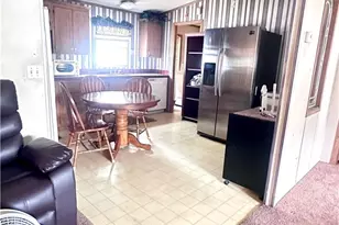 608 E 2nd St, Victoria, TX 77901 - Photo 8