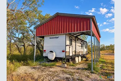 1320 Cr 388, Waelder, TX 78959 - Photo 20