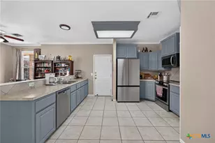 127 Gehler Cir, Nolanville, TX 76559 - Photo 6