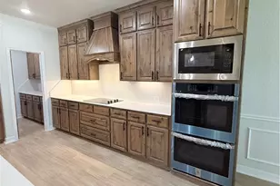 8003 Kelly Herring Ln, Killeen, TX 76542 - Photo 10