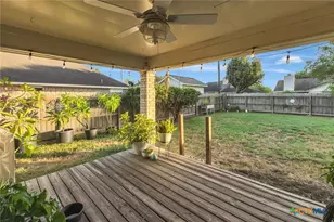 107 Windwood Ln, Victoria, TX 77904 - Photo 38