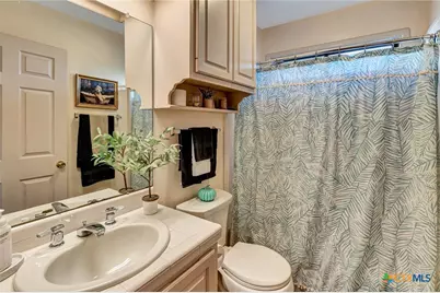 107 Windwood Lane, Victoria, TX 77904 - Photo 36