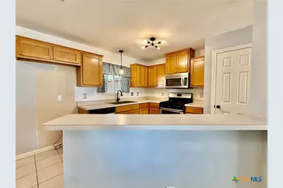 602 Newhaven Street, Victoria, TX 77904 - Photo 6