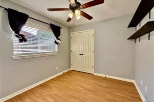 602 Newhaven St, Victoria, TX 77904 - Photo 16