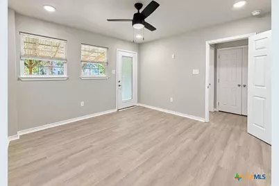 405 & 407 S 6th Street, Gatesville, TX 76528 - Photo 14