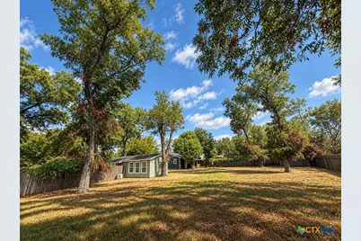 405 & 407 S 6th Street, Gatesville, TX 76528 - Photo 6