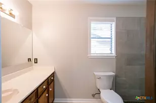108 Cromwell Dr, Victoria, TX 77901 - Photo 14