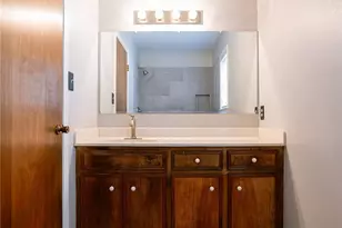 108 Cromwell Dr, Victoria, TX 77901 - Photo 16