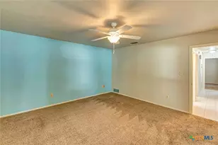 607 Bedivere Dr, Victoria, TX 77904 - Photo 34