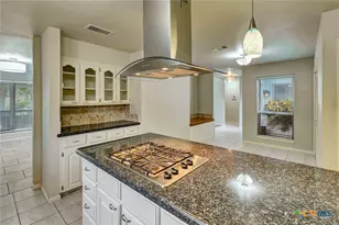 607 Bedivere Dr, Victoria, TX 77904 - Photo 14
