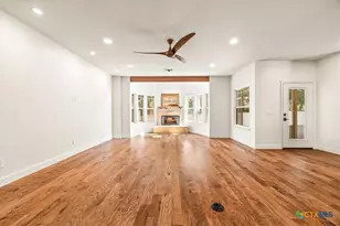 2748 Morning Star, New Braunfels, TX 78132 - Photo 16