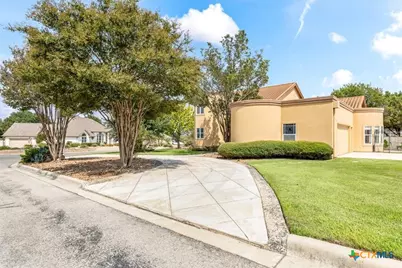 2748 Morning Star, New Braunfels, TX 78132 - Photo 10