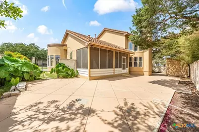 2748 Morning Star, New Braunfels, TX 78132 - Photo 6