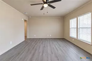 1310 N College St, Killeen, TX 76541 - Photo 4