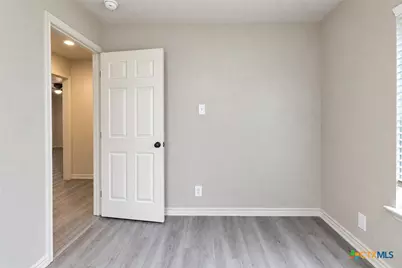 1310 N College Street, Killeen, TX 76541 - Photo 16