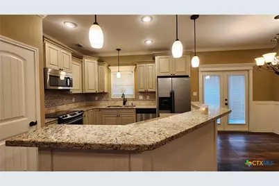 105 Catherine Circle, Victoria, TX 77901 - Photo 10