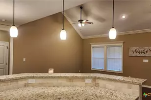 105 Catherine Cir, Victoria, TX 77901 - Photo 16