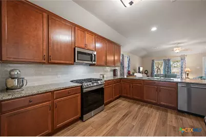 191 Lavender Lane, Buda, TX 78610 - Photo 10