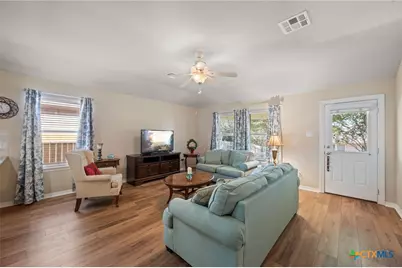 191 Lavender Lane, Buda, TX 78610 - Photo 4