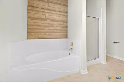 2 Holly Court, Morgans Point, TX 76513 - Photo 10