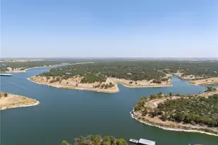 130 Sobrante Rd, Morgans Point Resort, TX 76513 - Photo 2