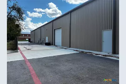 1009 E 4th Street #C, D & E, Lampasas, TX 76550 - Photo 18