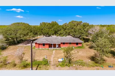 7287 Hanselman Road, Victoria, TX 77905 - Photo 30
