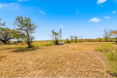 7287 Hanselman Road, Victoria, TX 77905 - Photo 36