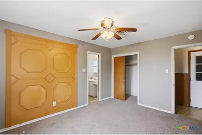 7287 Hanselman Road, Victoria, TX 77905 - Photo 16