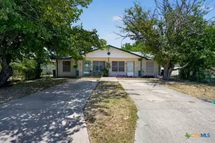 914 Travis Ln, Harker Heights, TX 76548 - Photo 1