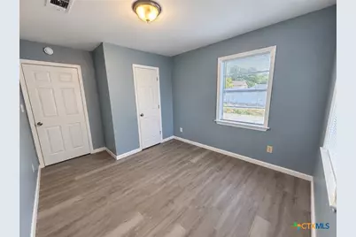 709 W Avenue D, Killeen, TX 76541 - Photo 6