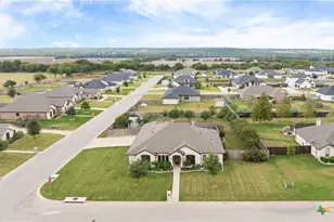 5266 Barzona Dr, Belton, TX 76513 - Photo 46