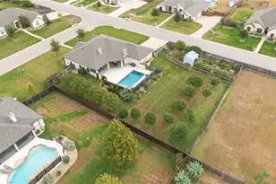 5266 Barzona Dr, Belton, TX 76513 - Photo 48