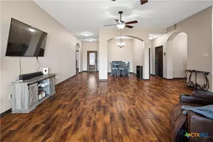 615 Mason Cir, Victoria, TX 77904 - Photo 6