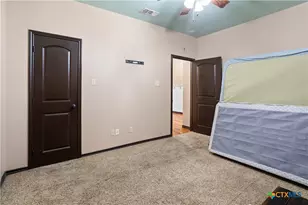 615 Mason Cir, Victoria, TX 77904 - Photo 18