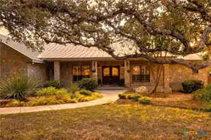 26037 Lewis Ranch Rd, New Braunfels, TX 78132 - Photo 2