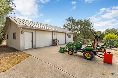 26037 Lewis Ranch Road, New Braunfels, TX 78132 - Photo 44
