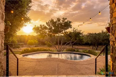 26037 Lewis Ranch Road, New Braunfels, TX 78132 - Photo 6
